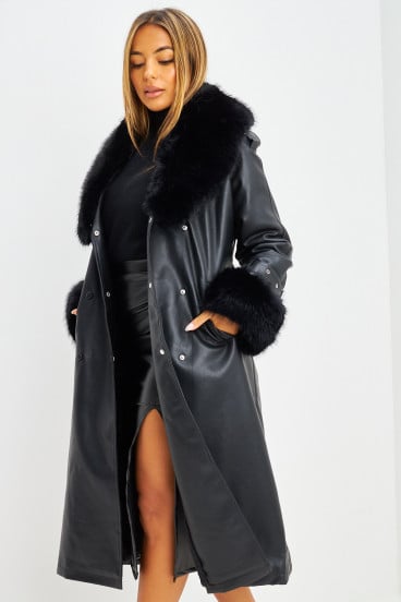 Manteau long en simili cuir noir et fourrure