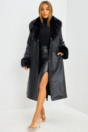 Manteau long en simili cuir noir et fourrure