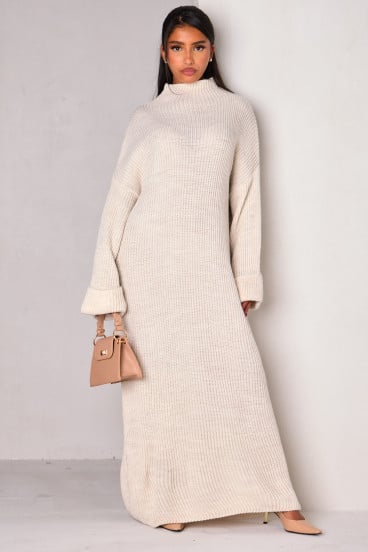 Robe beige en maille côtelé à col montant