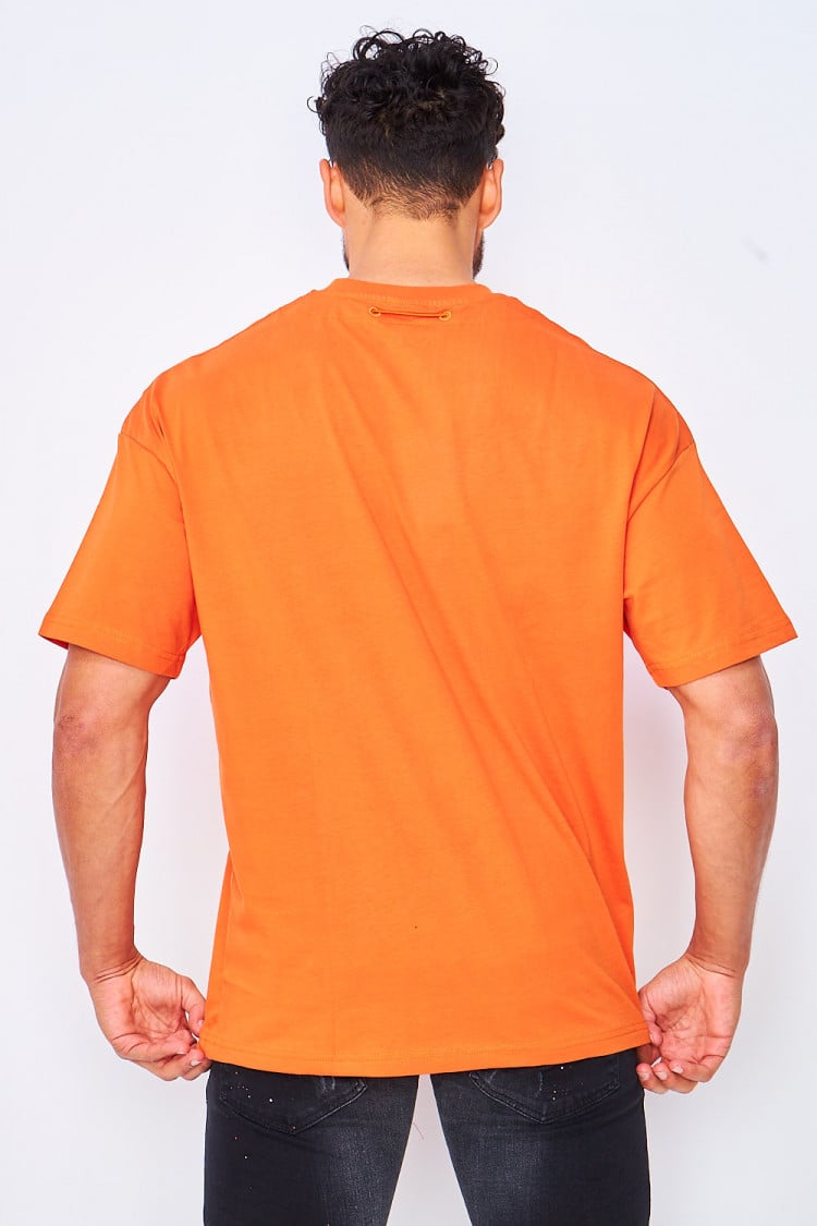 T-shirt orange avec cordon au col