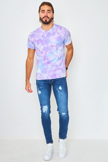 T-shirt tie and dye violet