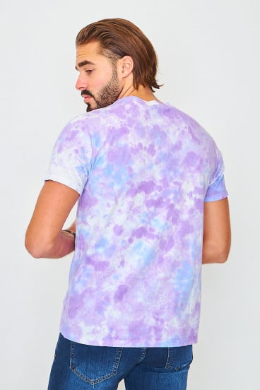 T-shirt tie and dye violet